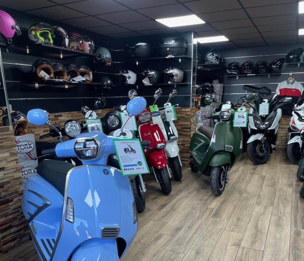 scooter à Fréjus