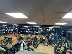 Magasin scooter  Saint-Raphaël